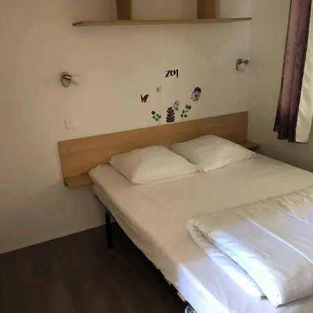 Mobilhome Dans Résidence Campeggio *